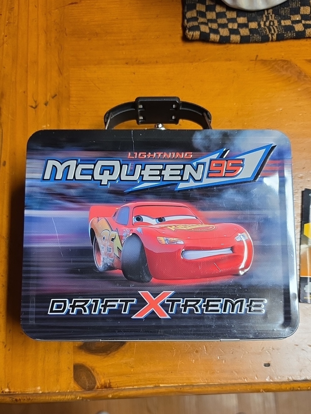 Lightning McQueen 95 Red Kids Lunchbox With A Small Track With Small Cars Inside